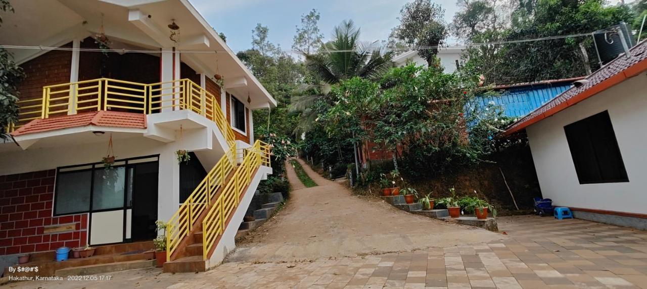 Pool Side Villa'S Of Coorg 马迪凯里 外观 照片